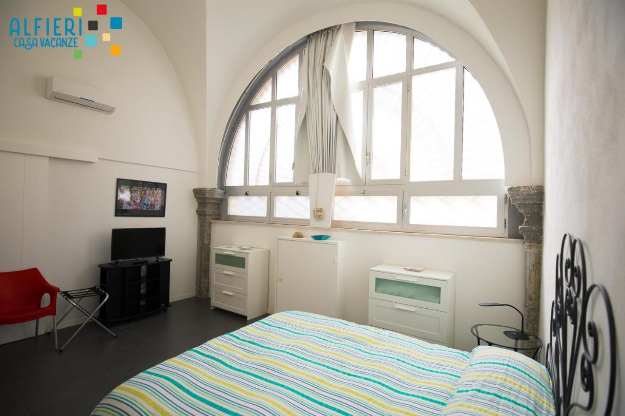 Casa Vacanze Alfieri Napoli Eksteriør bilde